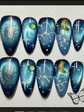 Celestial Starry Night Blue Cateye Almond Shape Handmade Press-On Nails S M L